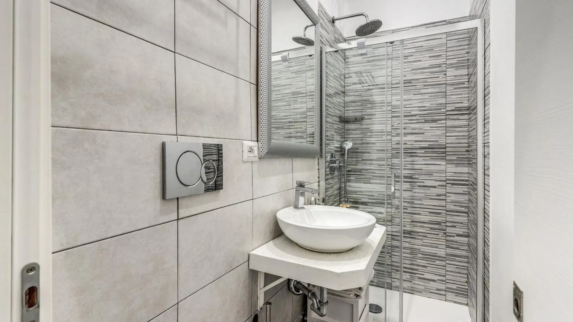 Casa Gicco Vaticano _ 3Bdr Apartment Rome Italy