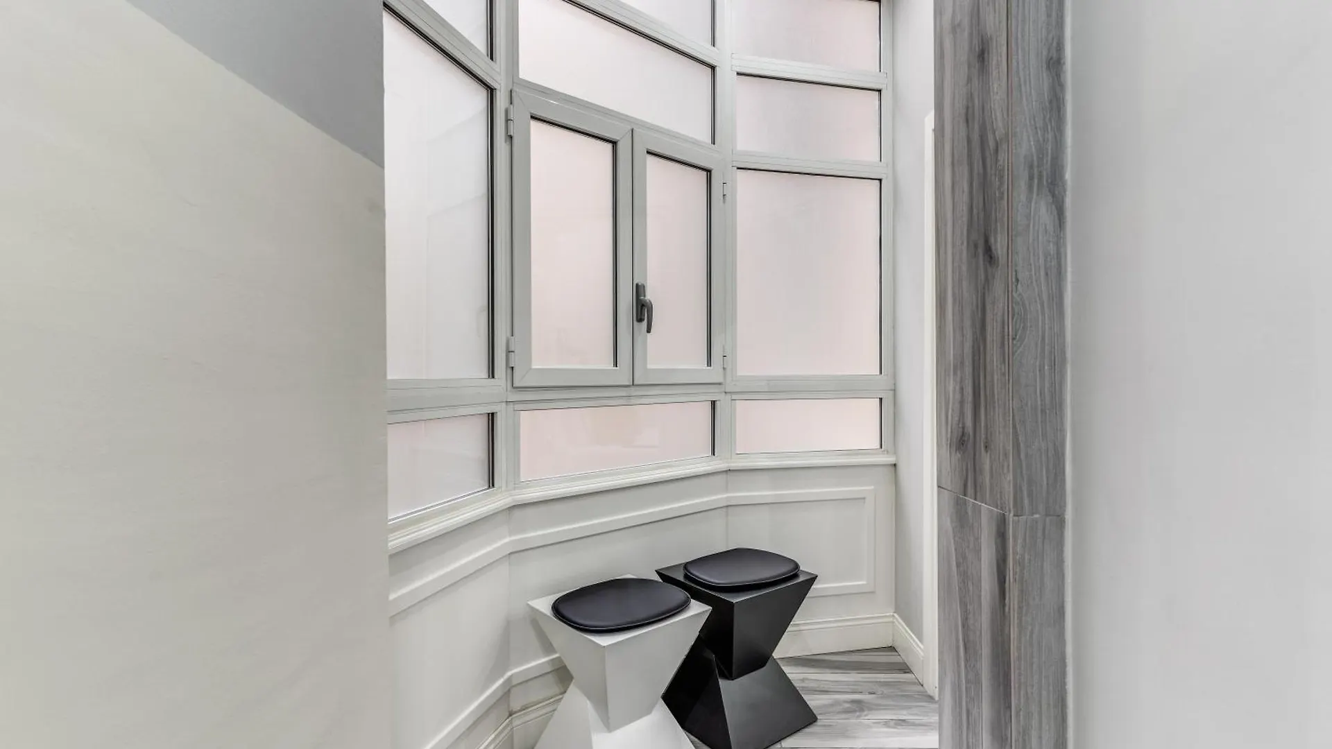 Casa Gicco Vaticano _ 3Bdr Apartment Rome